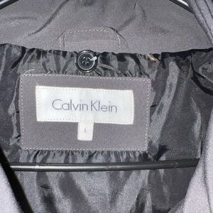 CALVIN KLEIN Men’s L gray no hooded jacket